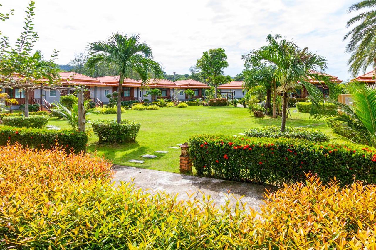 Lanta Lapaya Resort Koh Lanta Exterior photo