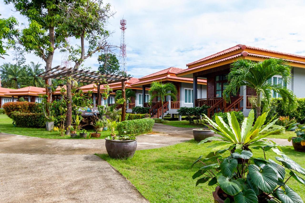 Lanta Lapaya Resort Koh Lanta Exterior photo