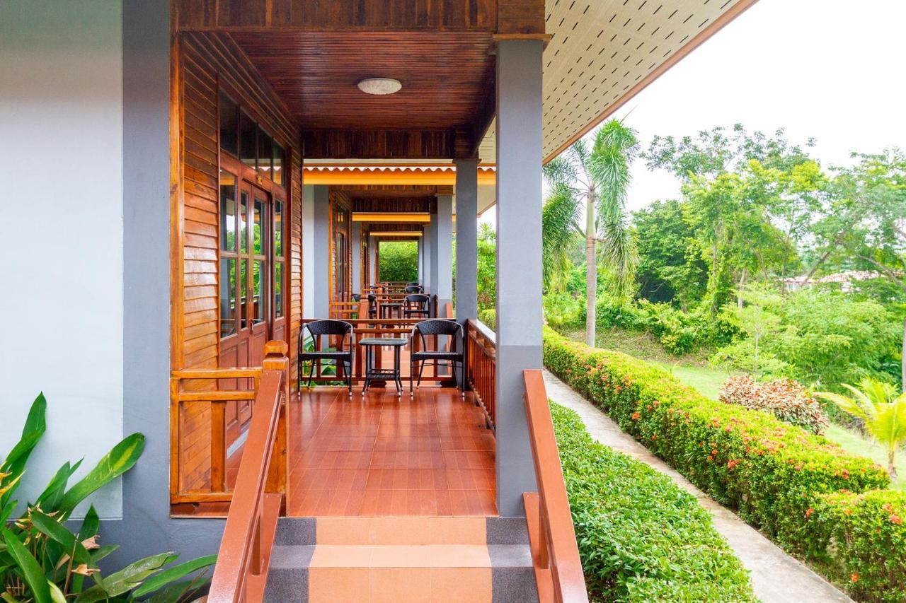 Lanta Lapaya Resort Koh Lanta Exterior photo