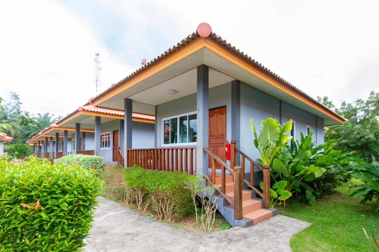 Lanta Lapaya Resort Koh Lanta Exterior photo